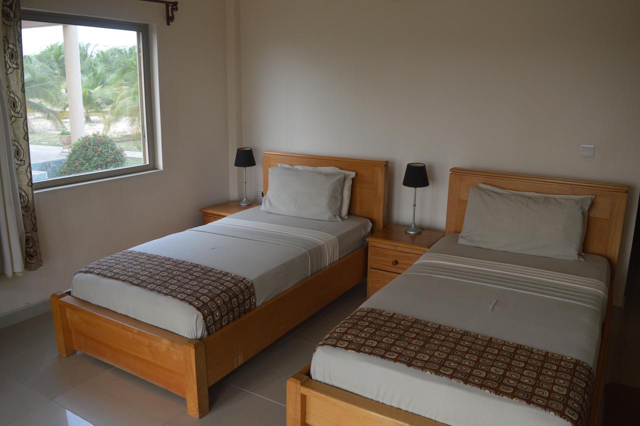 Elmina Bay Resort Экстерьер фото
